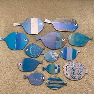 Yuntau 13 Piece Fish Wall Decor Set 🐟 Wooden School of Fish 🐠 NIB